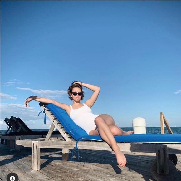 Youswim Suit in White, Aplomb - Picture 3 of 9